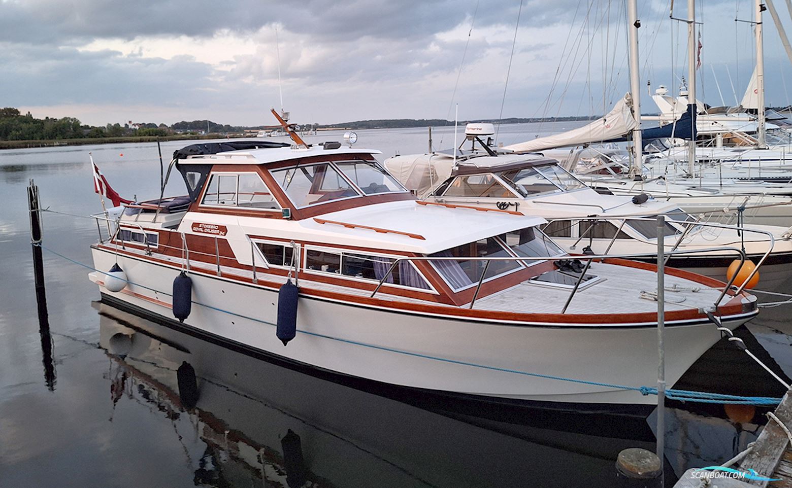 Storebro Royal Cruiser Storö 34 Motorbåd 1975, med Volvo Penta motor, Danmark