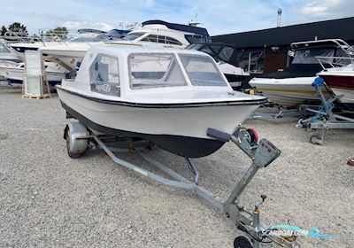 Svensk Kabinebåd Motorbåd 1980, med Johnson 40 motor, Danmark