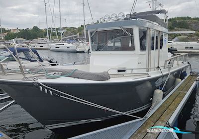 Targa 27.1 Motorbåd 2017, med Evinrude motor, Sverige