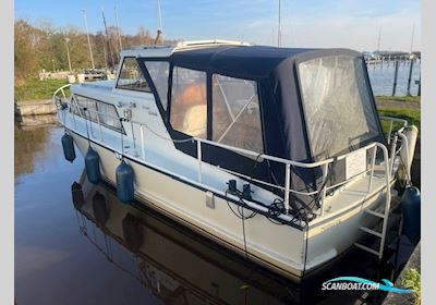 Target 850 TK Motorbåd 1974, med Peugeot Indenor motor, Holland