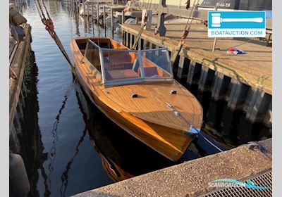 Taxi Boat 850 Motorbåd 1952, med Perkins motor, Holland