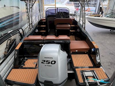 Tecnoteam Revo 4K7 WA Motorbåd 2024, med Honda motor, Holland