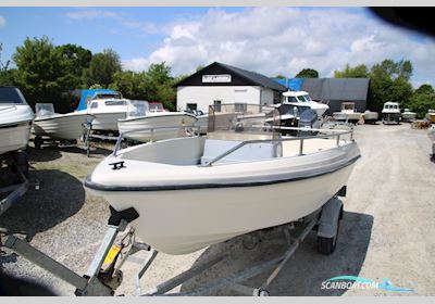 Terhi 4110 Motorbåd 2000, Danmark
