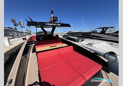 Tesoro T40 Black Series Motorbåd 2023, Frankrig