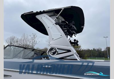 Tigé Z3 Wakesurf Motorbåd 2023, med Indmar Raptor 400 motor, Tyskland
