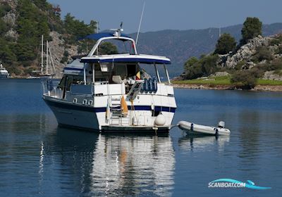 Trader 44 Sundeck Motorbåd 1997, med Caterpillar motor, Grækenland