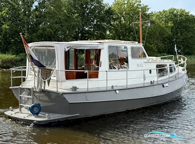 Tukkervlet Salon Motorbåd 1975, med Mercedes motor, Holland