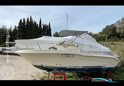 Ultramar Shaft 730 Motorbåd 2000, Frankrig