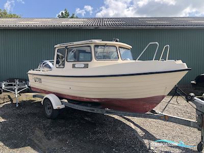 Uttern 6000 Motorbåd 1995, Danmark