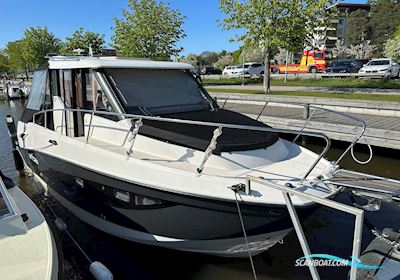 Uttern C87- 2015 Motorbåd 2015, med Mercruiser 350 Mag Mpi 300 HK motor, Sverige