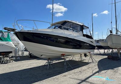 Uttern C87- 2015 Motorbåd 2015, med Mercruiser 350 Mag Mpi 300 HK motor, Sverige