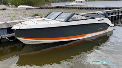 Uttern D65 Motorbåd 2021, med Mercury motor, Sverige