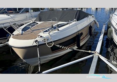 Uttern D70 Motorbåd 2017, med Mercury motor, Sverige
