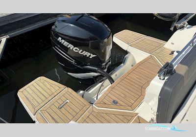 Uttern D77 Motorbåd 2016, med Mercury motor, Sverige