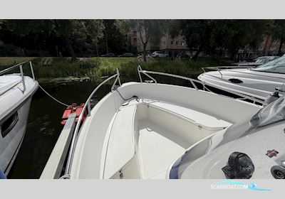 Uttern S52 Motorbåd 2002, med Mercury motor, Sverige