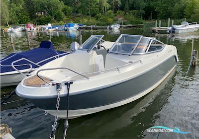 Uttern T57 Motorbåd 2013, med Mercury 115hk motor, Sverige