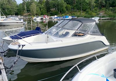 Uttern T57 Motorbåd 2013, med Mercury 115hk motor, Sverige