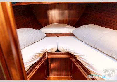 Valkvlet 12.30 OK AK Motorbåd 1978, med DAF 575 motor, Holland