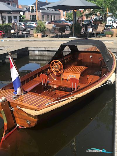 Van Der Meer Vlet 5.55 Motorbåd 1980, med Universal Marine motor, Holland