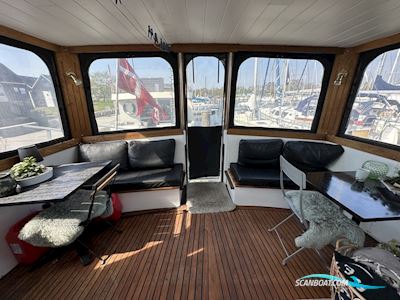 Van Der Valk 49 Royal Cruiser Motorbåd 1993, med 2 x Volvo Penta Kamd 42B
 motor, Danmark