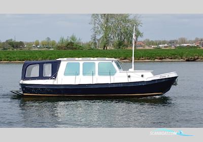 Van Leeuwenvlet 9 Motorbåd 1975, Holland