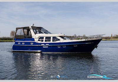 Van Vossen Parade 12.75 AK Motorbåd 2017, med Volvo Penta is Een Toonaangevende Fabrikant Van Maritieme Aandrijfsystemen, Waarbij Betrouwbare en Efficiënte Motoren Zorgen Voor Krachtige, Duurzame motor, Holland