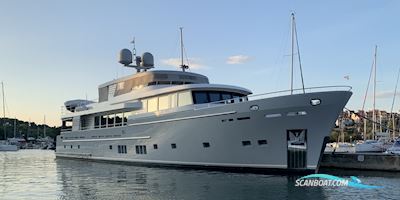 Van der Valk 37m Explorer Motorbåd 2015, med Volvo-Penta D-16 MH motor, Kroatien