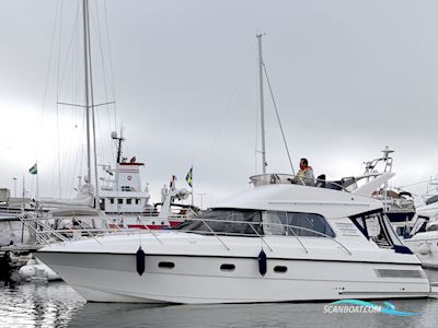 Viksund 360 St Cruz Motorbåd 2008, med Cummins 4.2 Qsd motor, Sverige