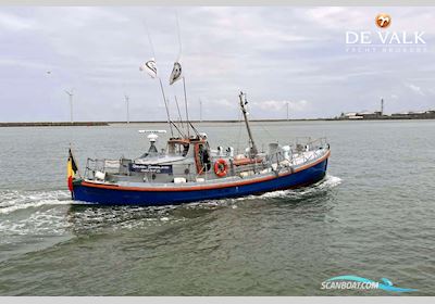 Waarschip 1076 Custom Motorbåd 1956, med Ford motor, Belgien