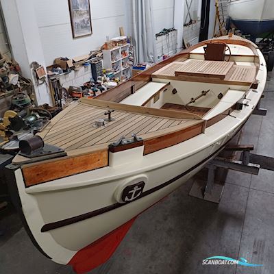 Whaler Royal Navy 8.50 Motorbåd 2013, med Vetus Marine motor, Holland