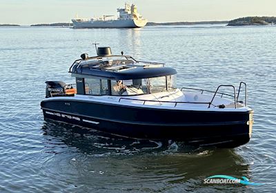 XO 270 RS Cabin Motorbåd 2018, med Suzuki DF 350 A motor, Finland