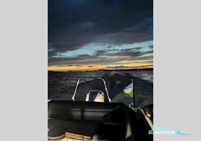 Yamarin 88 DC Motorbåd 2020, med Yamaha 425 XTO motor, Sverige