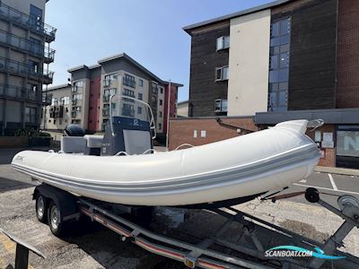 Zodiac Medline 580 Rib Motorbåd 2022, med Mercury motor, England