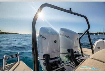 AXOPAR 37 Sun-Top - Multistorage Motorbåt 2025, med Mercury motor, Finland