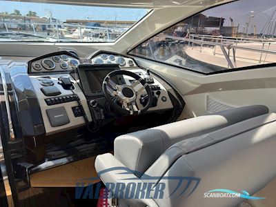 Absolute 56 Motorbåt 2007, med Volvo Penta Ips 600 motor, Italien