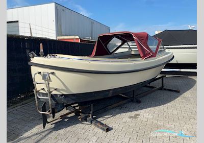 Adec 560 Motorbåt 1981, med Volvo Penta motor, Holland