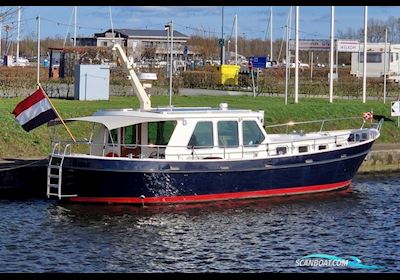 Almkotter 12.80 OK Motorbåt 2001, med Perkins 185 pk. motor, Holland