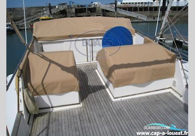 American Marine  Grand Banks 42 Europa Motorbåt 1980, med Ford 2715E motor, Frankrike