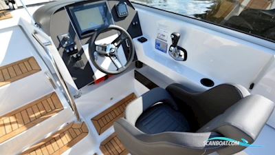 Amt 230 DC Motorbåt 2019, med Suzukui motor, Sverige