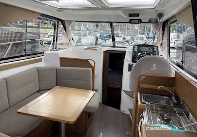 Antares 30s Beneteau Motorbåt 2016, med Volvo Penta D4 motor, Tyskland