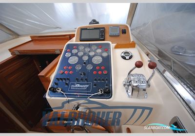 Apreamare Aprea 10 Semi Cabin Motorbåt 2004, med VM Motori 706 LH motor, Italien