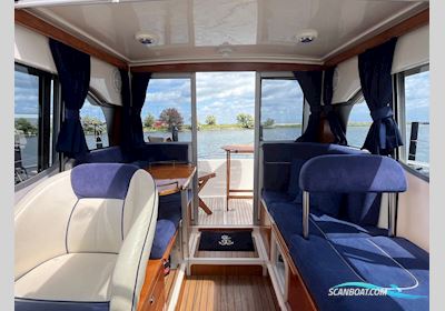 Aquador 25 C  -  New engine in 2018 Motorbåt 2001, med Volvo Penta D3-220 motor, Danmark