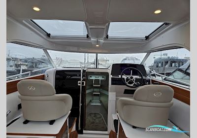 Aquador 25 HT Motorbåt 2022, med Mercury Mercruiser  4,5 L  Mpi motor, Sverige