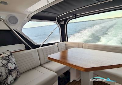 Aquador 28 HT Motorbåt 2022, med Mercruiser motor, Sverige