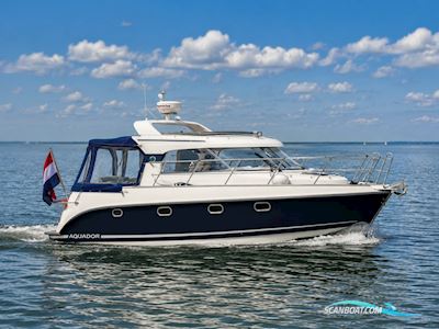 Aquador 33 HT Motorbåt 2010, med Volvo Penta motor, Holland
