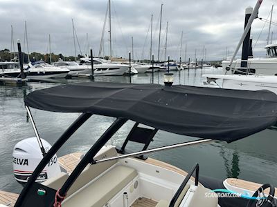 Aqvaboats Luxrib 22 Motorbåt 2024, med Selva motor, England