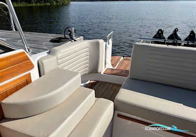 Aqvador 25 DC Motorbåt 2019, med Mercruiser  250 hk motor, Sverige