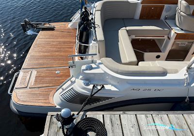 Aqvador 25 DC Motorbåt 2019, med Mercruiser  250 hk motor, Sverige