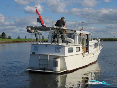 Ariadne AK Motorbåt 1979, med Mercedes Benz Diesel motor, Holland