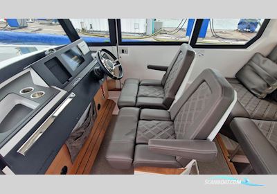 Axopar 28 Aft Cabin Motorbåt 2017, med Mercury motor, Sverige